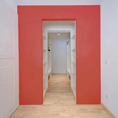 Apartment Loga Elegance Skyline 1 -